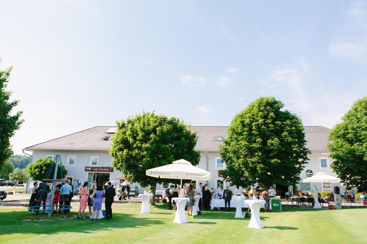 Metzenhof 호텔 Kronstorf 외부 사진